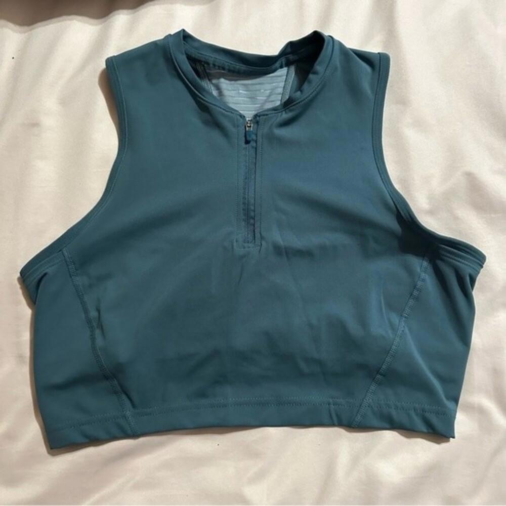 Nike Women's Pro Dri-FIT Cropped Tank Top